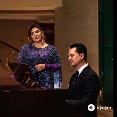 Selbi Tuwakgylyjowa-Parahat Amandurdyýew - Bagt Aýdymy