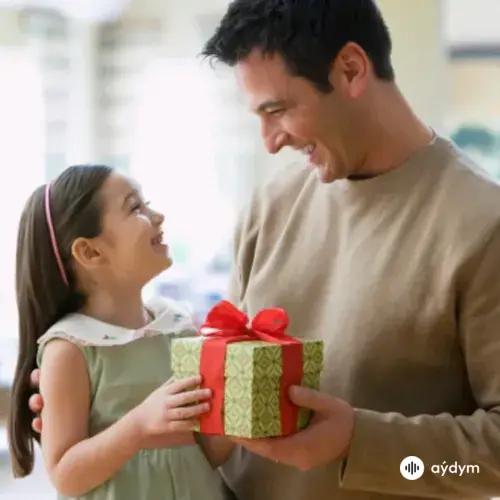 Sylap Ataýew - Çagalara Sowgat Berip Iş Etdirmek Dogrumy