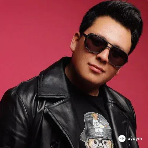 Osman Navruzov - Yoshligim