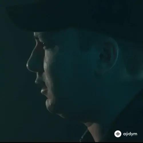 Kera  - Nirede Ýarym - & Çynar