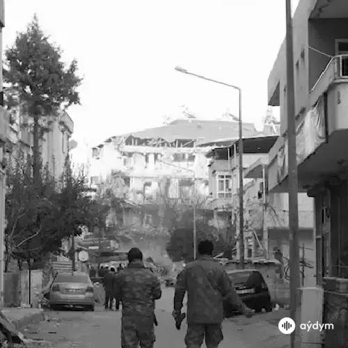 Ceylan Koynat-Esin Kaya-Fatih Bulut-Emre Avcı - Yikilmak Yok Öyle