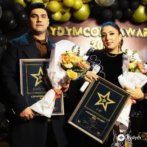 Selbi Tuwakgylyjowa-Gurbaş Ataýew - Rekordy Döwdüň