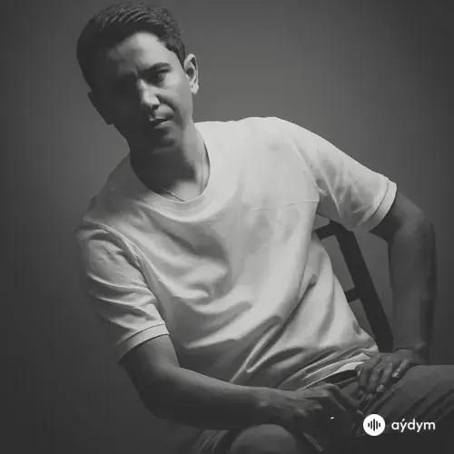 Adalat Ýazmämmedow - Gel Hyýalym