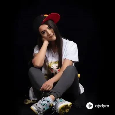 Sura Iskenderli - Gelme Artık