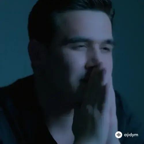 Parahat Pürjäýew - Seni Küýseýän