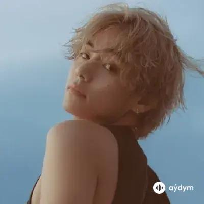 V (KIm Taehyung)  - Slow Dancing 