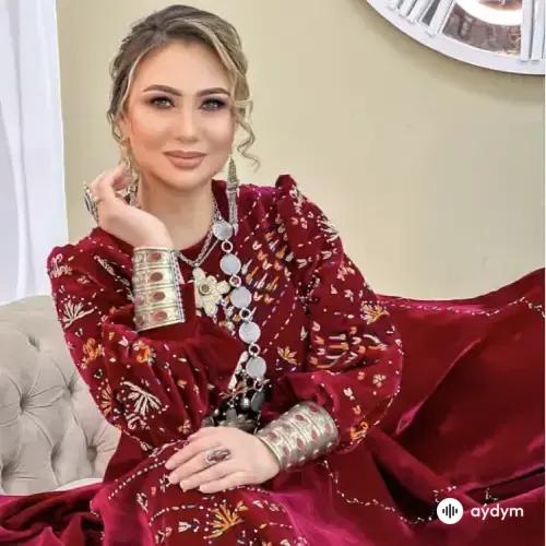 Gülşat Gurdowa - Biz Bagtly (& DJBega)