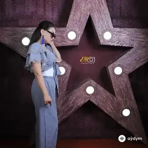 Eneş Gurbanowa - Çek Näzi