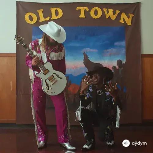 Old Town Road - Lil Nas X & Billy Ray Cyrus