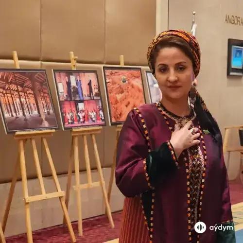 Läle Begnazarowa - Köne Güzer (Dutar)