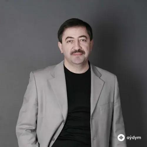 Гусейн Манапов