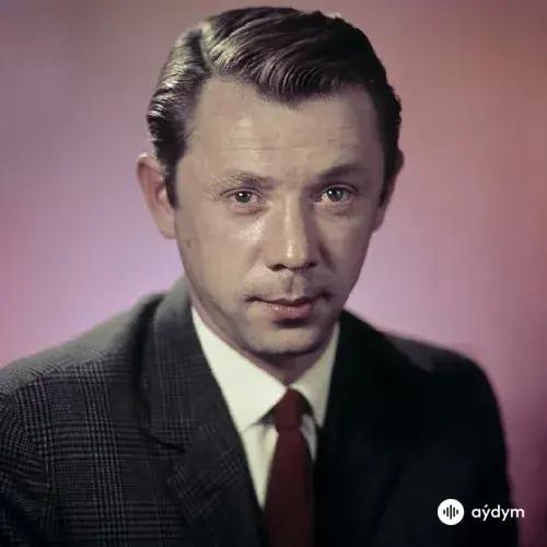 Олег Анофриев