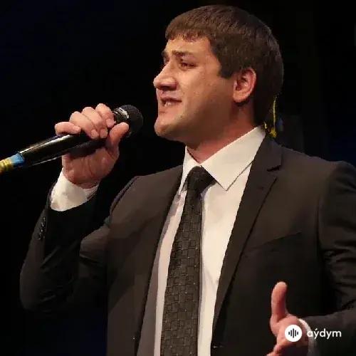 Анзор Хусинов