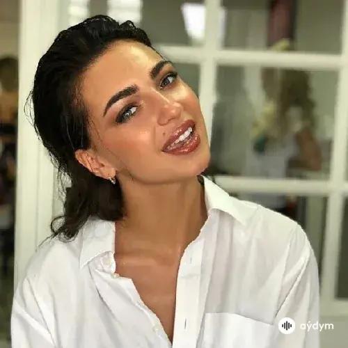 Евгения Майер