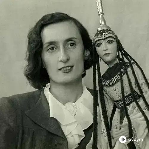 Ева Синельникова