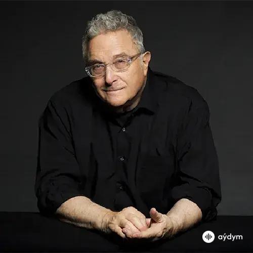 Randy Newman