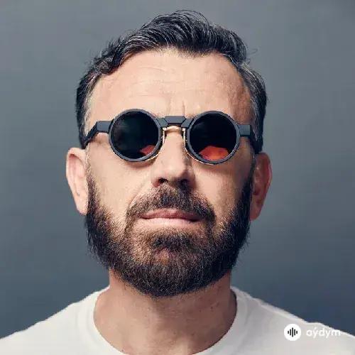 Benny Benassi