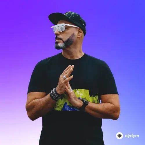 Roger Sanchez