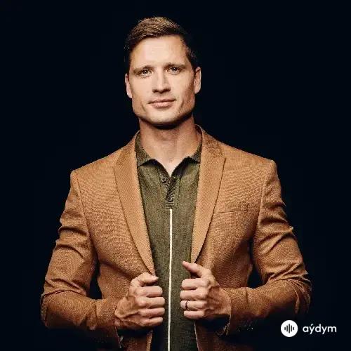 Walker Hayes
