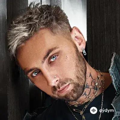 Кирилл  Мойтон