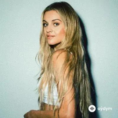 Kelsea Ballerini 
