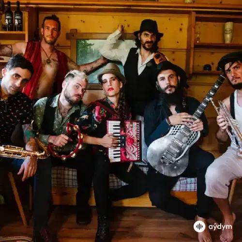 La Fanfarria Del Capitan 