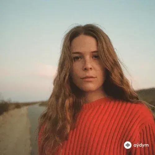 Maggie  Rogers