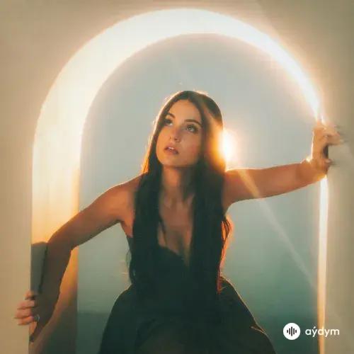 Jessica  Baio - Break Up With Me