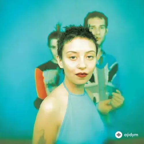 Sneaker Pimps  - Post-modern Sleaze