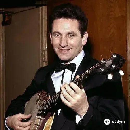 Lonnie  Donegan