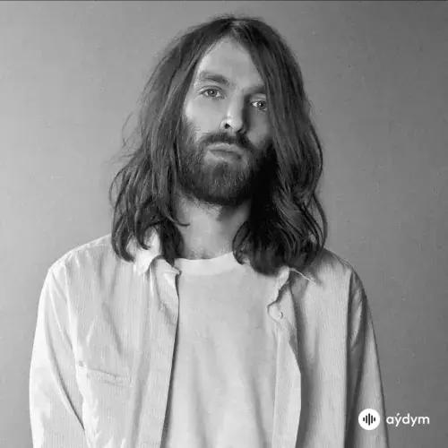 Breakbot 