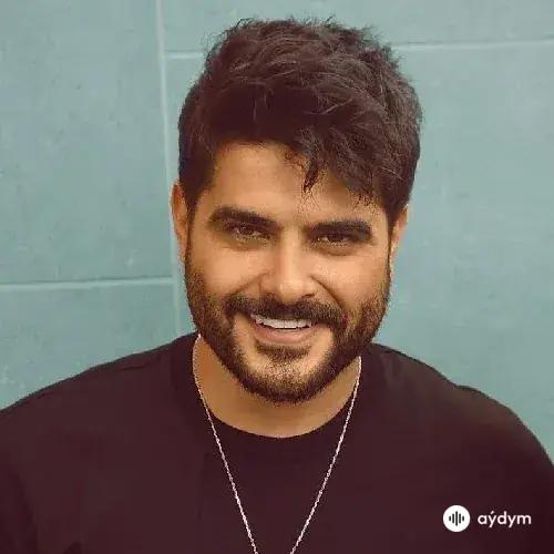 Nassif  Zeytoun