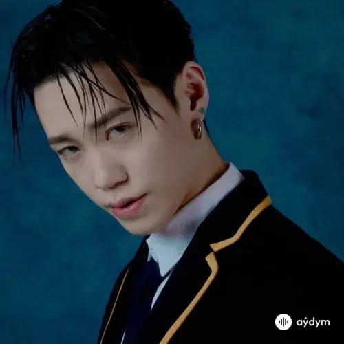 Bloo  - Downtown Baby