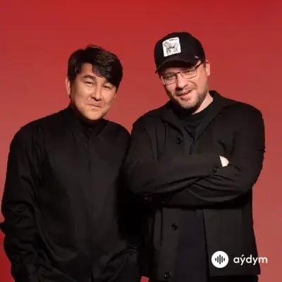 Купание обезьяны в тёплой воде  