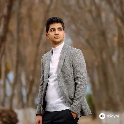 Seýran  - Ýene Ýeke Ýolda Men