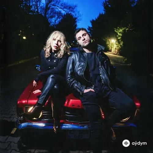 Ozbi-Sertab Erener - Savaşçi