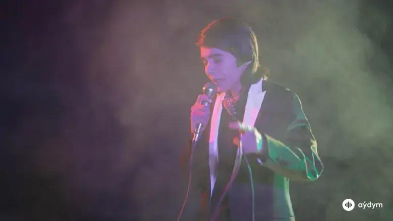 Ezizim - Döwlet Annanyýazow