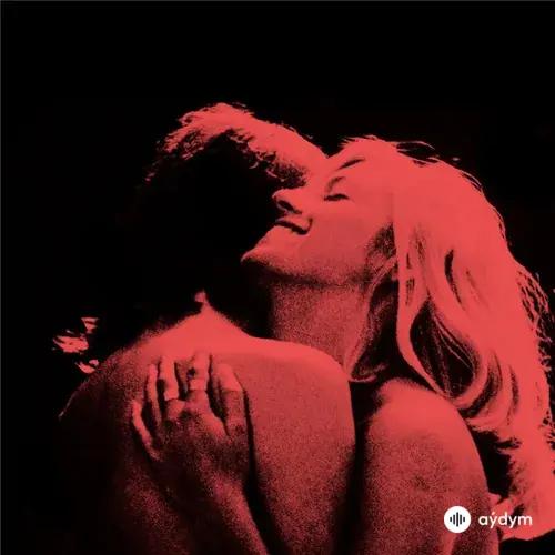 TV Girl  - The Blonde