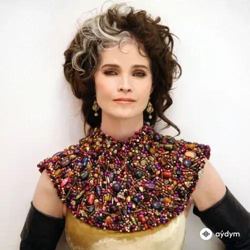 Alannah Myles 