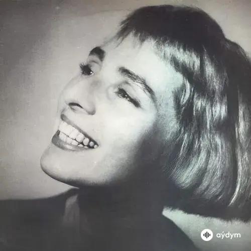 Жанна Агузарова