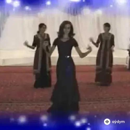 Hatyja Momanowa - Çemenim