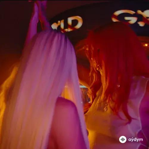 Los  Sufridos-Bad Gyal - Duro De Verdad pt.2