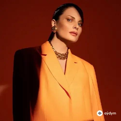 Ева  Власова