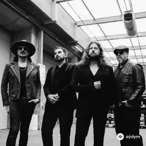 Rival Sons 