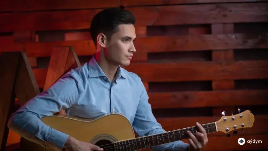 Bibiniň (Janly Ses)