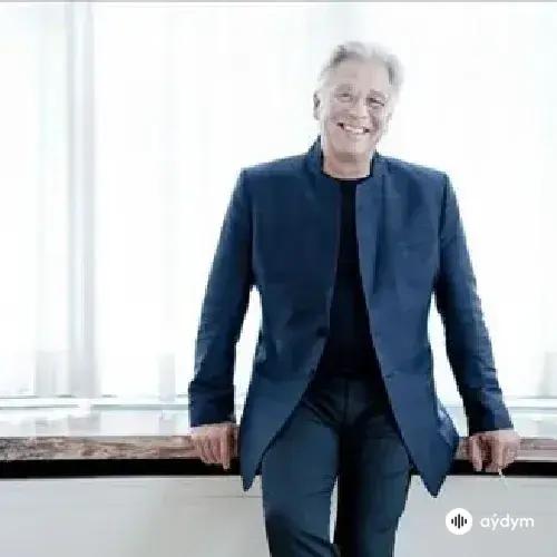 Håkan  Hardenberger