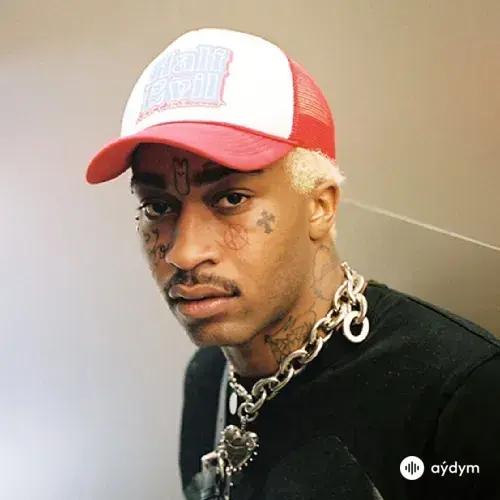 Lil  Tracy