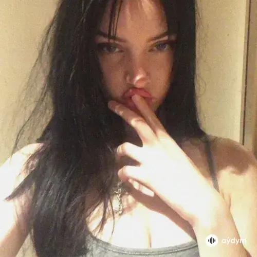 bbygirl  - playing dangerous - slowed + reverb