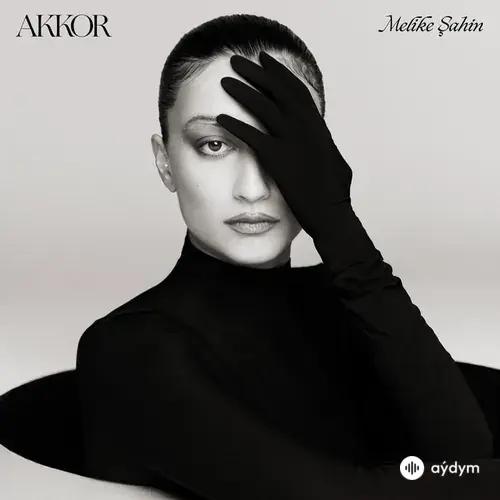 Melike Şahin - Beni Ancak