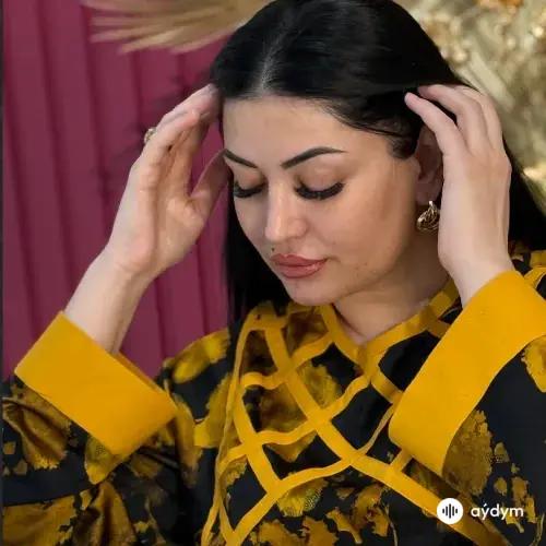 Dinara Rozykulyýewa - Akmaral Bukjasy